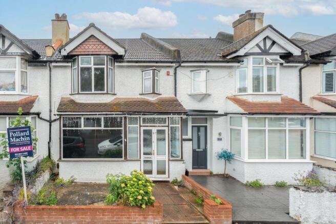 3 bed property, in Purley Vale, £400,000
