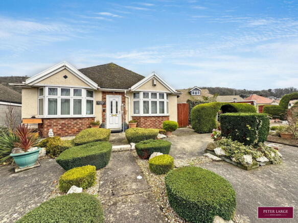 2 bed property, in Meliden Road, £200,000