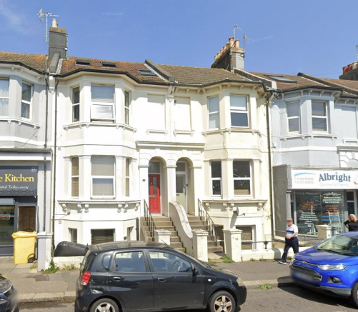 6 bed property, in Blatchington Road, £800,000