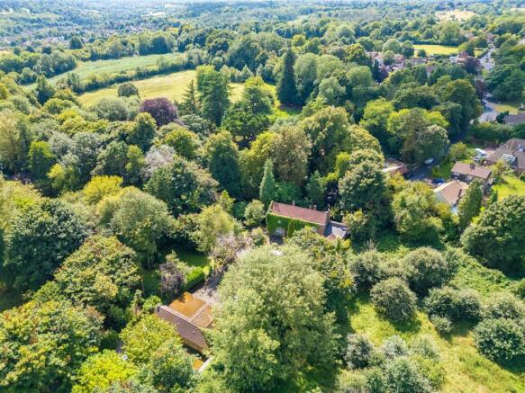 6 bed property, in Rectory Lane, £2,500,000
