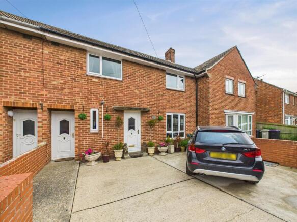 4 bed property, in Somersby Avenue, £189,995