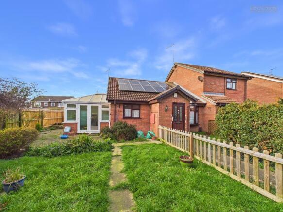 3 bed property, in Uldale Way, £220,000