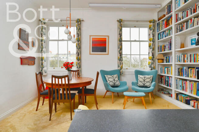 2 bed property, in Sussex Square, £449,950