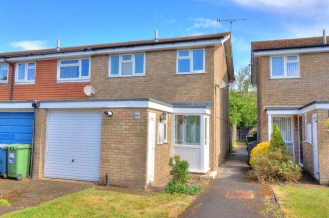 3 bed property, in Slade Road, £365,000