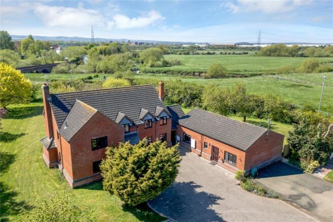 7 bed property, in Back Lane, £1,250,000