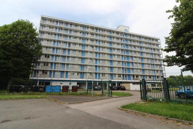 1 bed property, in Flat 85, £46,000