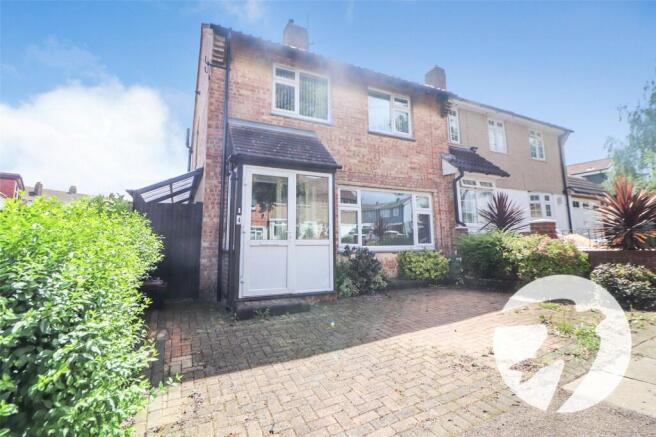 3 bed property, in Valence Road, £392,500
