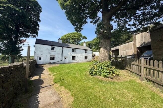 3 bed property, in Higher Woodhead, £525,000