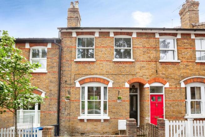 2 bed property, in High Town Road, £525,000