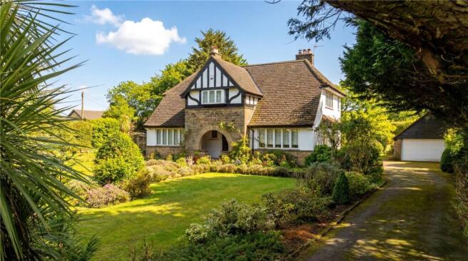 4 bed property, in The Brambles, £1,200,000