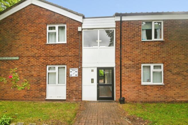 1 bed property, in Helmswood Drive, £95,000