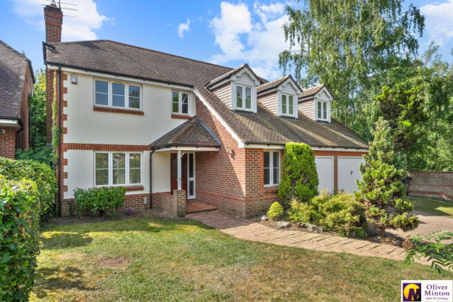 4 bed property, in Little Brook Road, £795,000