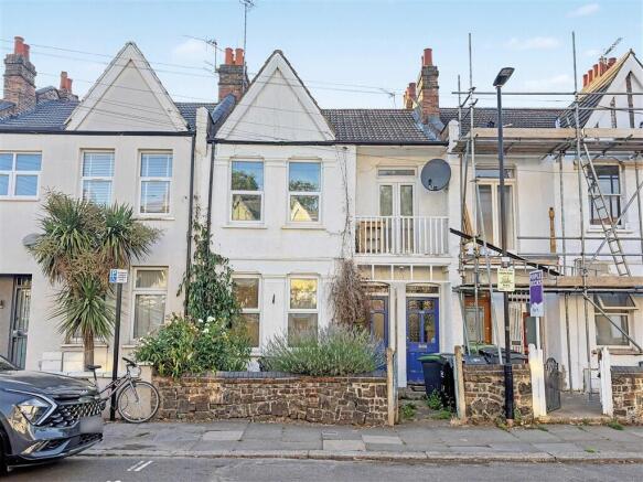 5 bed property, in Sirdar Road, £650,000