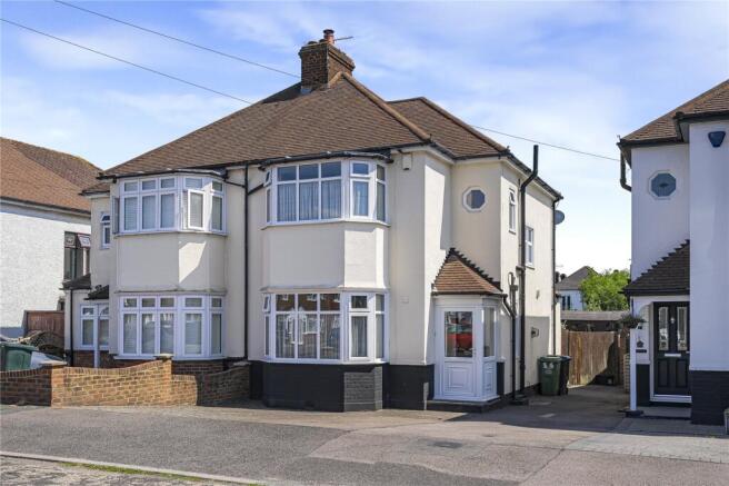 3 bed property, in Denver Road, £450,000