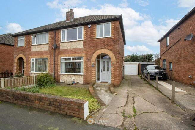 3 bed property, in Oxton Drive, £199,999