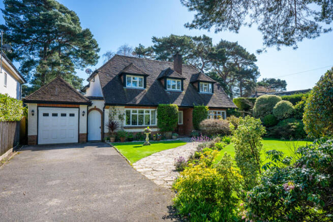 4 bed property, in Canford Crescent, £1,595,000