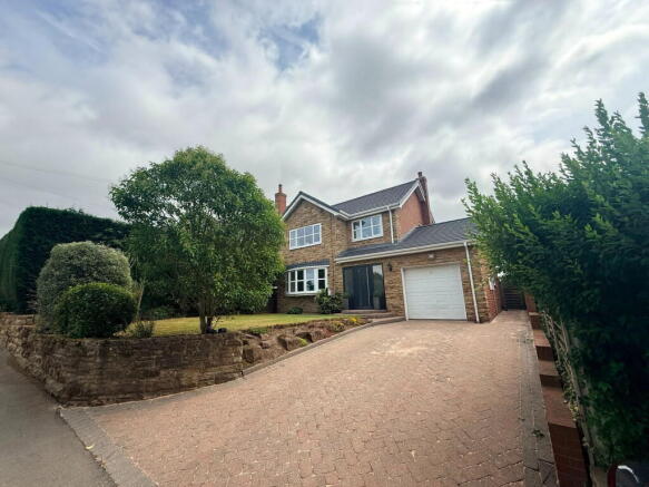 3 bed property, in Tun Lane, £375,000