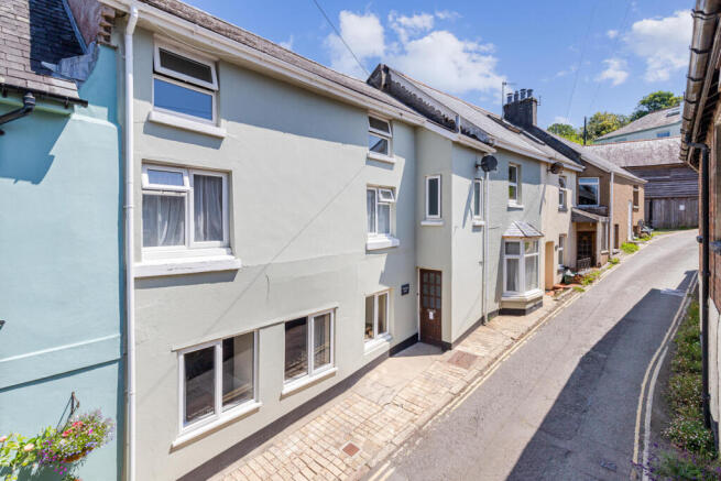 7 bed property, in Bakers Hill, £895,000