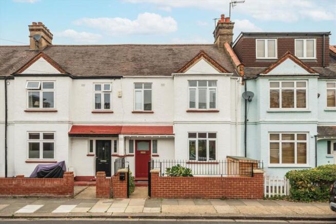3 bed property, in Sulivan Road, £1,250,000