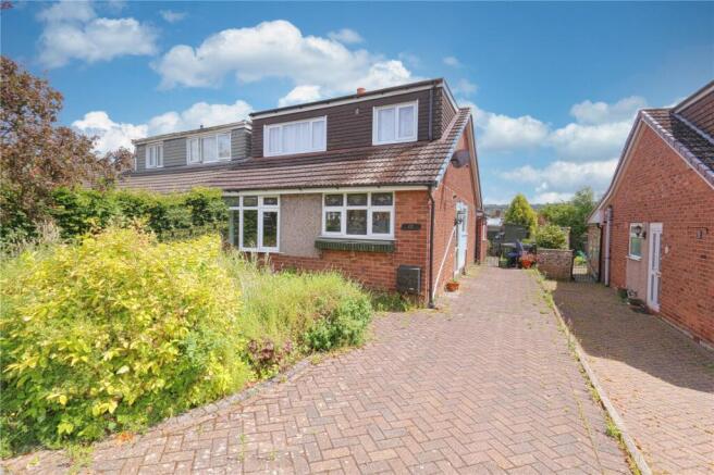 3 bed property, in Bembridge Road, £250,000