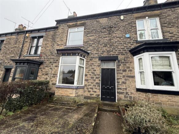 3 bed property, in Milton Road, £275,000