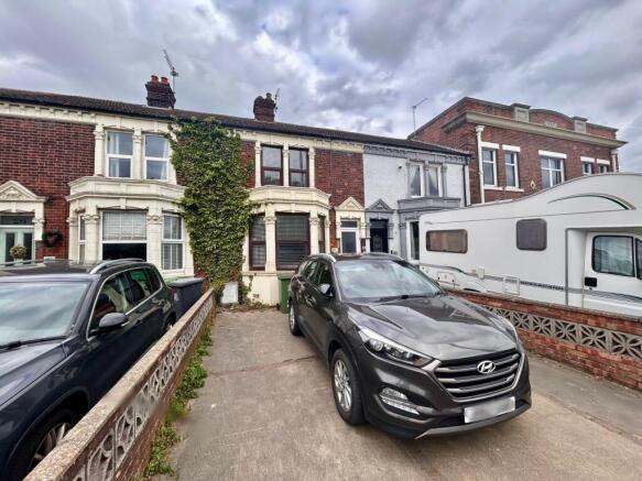3 bed property, in Caister Road, £180,000