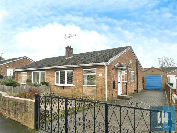 2 bed property, in Cotswold Close, £169,950