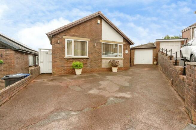 3 bed property, in Glendale Close, £375,000