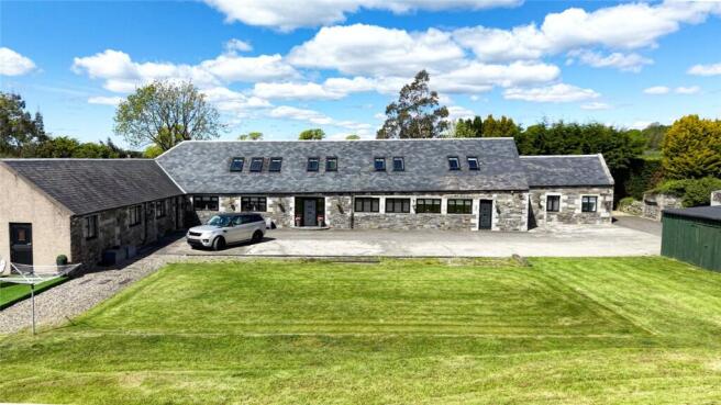 5 bed property, in Millhouse Court, £525,000