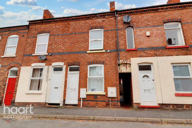 4 bed property, in Osmaston Street, £230,000