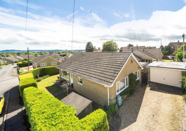 3 bed property, in South View, £425,000