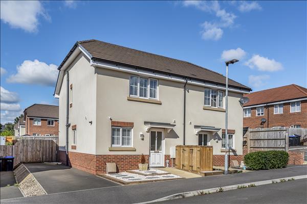 3 bed property, in Lansley Road, £325,000
