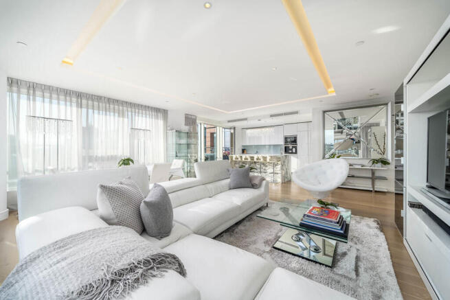 3 bed property, in Flotilla House, £1,100,000