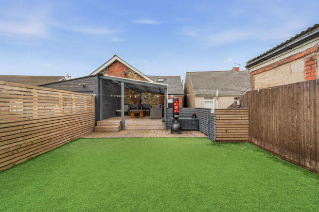3 bed property, in Herberts Road, £240,000