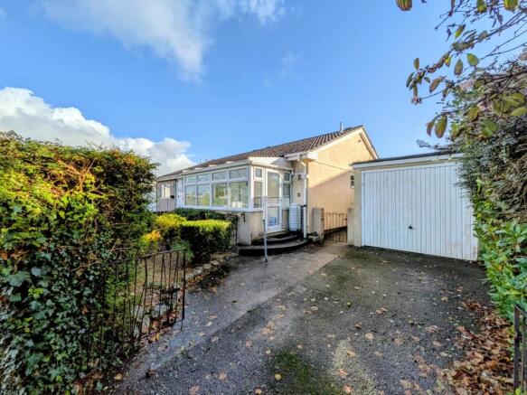 2 bed property, in Trebartha Road, £220,000