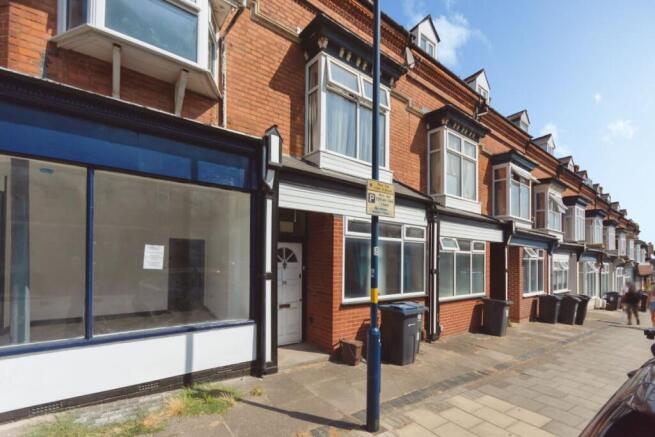 5 bed property, in 34 Bournville Lane, £300,000