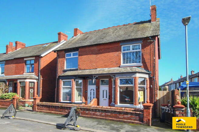 3 bed property, in Salthouse Road, £150,000