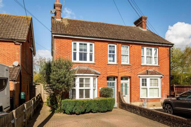 3 bed property, in Cuckfield Road, £650,000