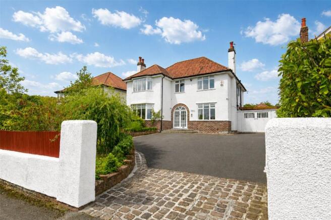 4 bed property, in Column Road, £700,000