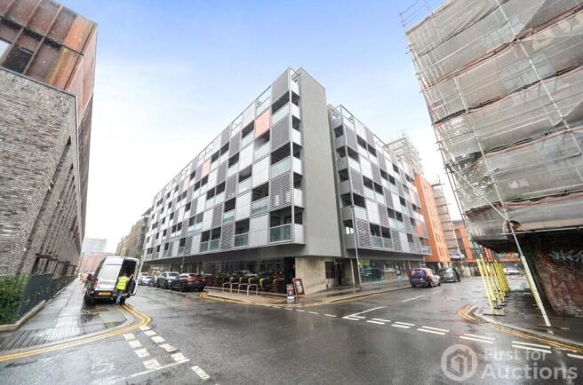 1 bed property, in Ellesmere Street, £90,000