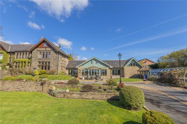 3 bed property, in Norden Road, £650,000