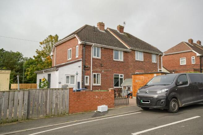 4 bed property, in Durham Road, £101,000