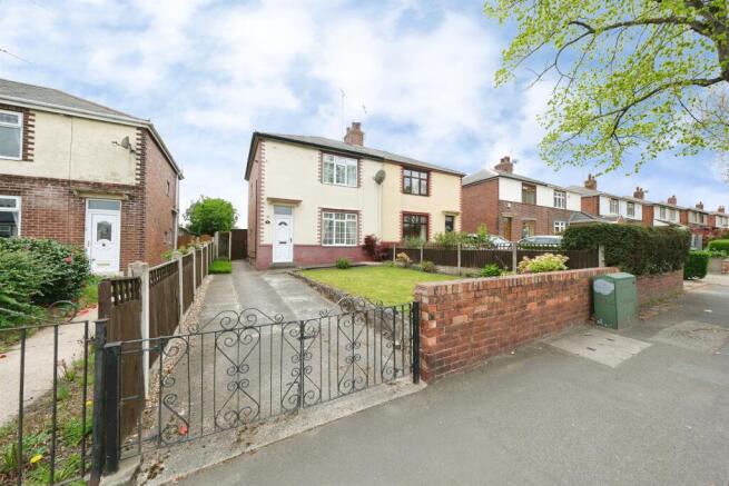 3 bed property, in Kilton Hill, £175,000