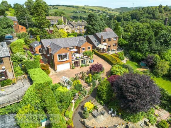 4 bed property, in Stoneswood Road, £850,000