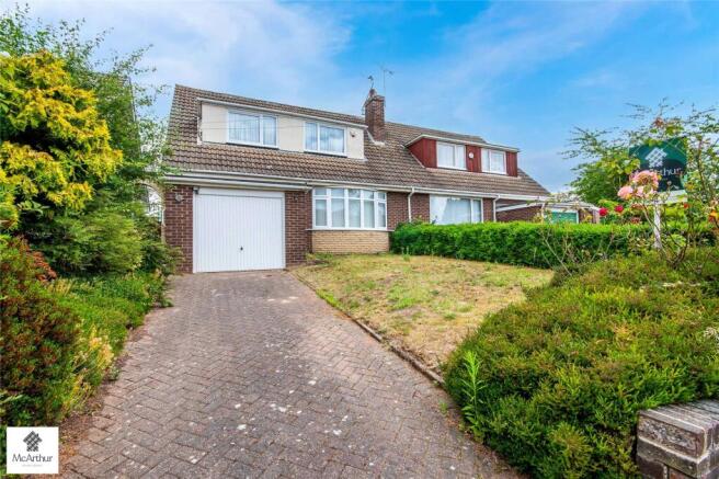 4 bed property, in Gregory Crescent, £250,000