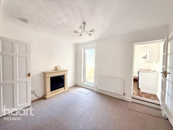 3 bed property, in Magpie Hall Road, £220,000