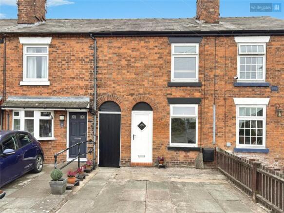 2 bed property, in Park Road, £199,950