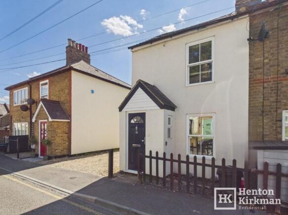3 bed property, in Alfred Road, £425,000