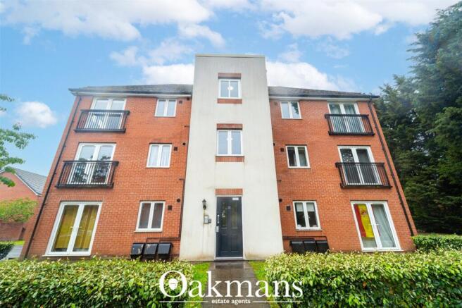 2 bed property, in Wicket Drive, £130,000