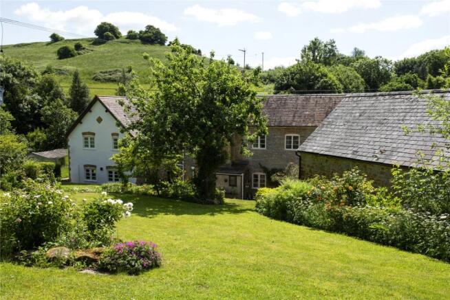 5 bed property, in Hadspen, £1,100,000